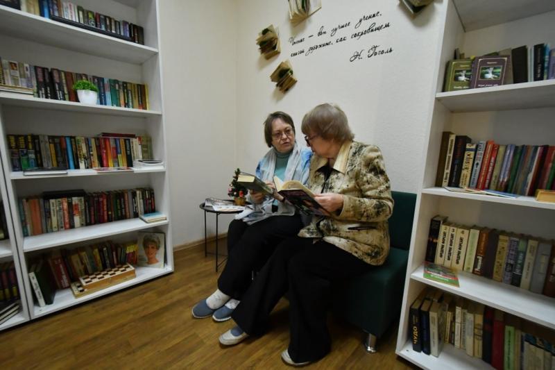 В Ленинском районе открылся центр "Самарское долголетие"