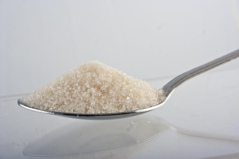 ФАС связала случаи пропажи сахара в магазинах с недобросовестными фирмами