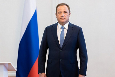 Полпред Президента РФ в ПФО Игорь Комаров поздравил жителей округа с предстоящими новогодними праздниками