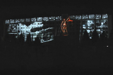 В Самаре показали впечатляющие кадры военной хроники