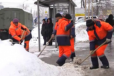 С улиц Самары ночью убрали более 5 тыс. тонн снега