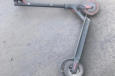 В Самаре электросамокат протаранил "Гранту"