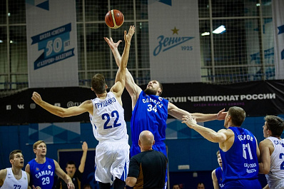 Баскетбольная Самара в рамках Суперлиги разгромила на выезде Зенит-Фарм