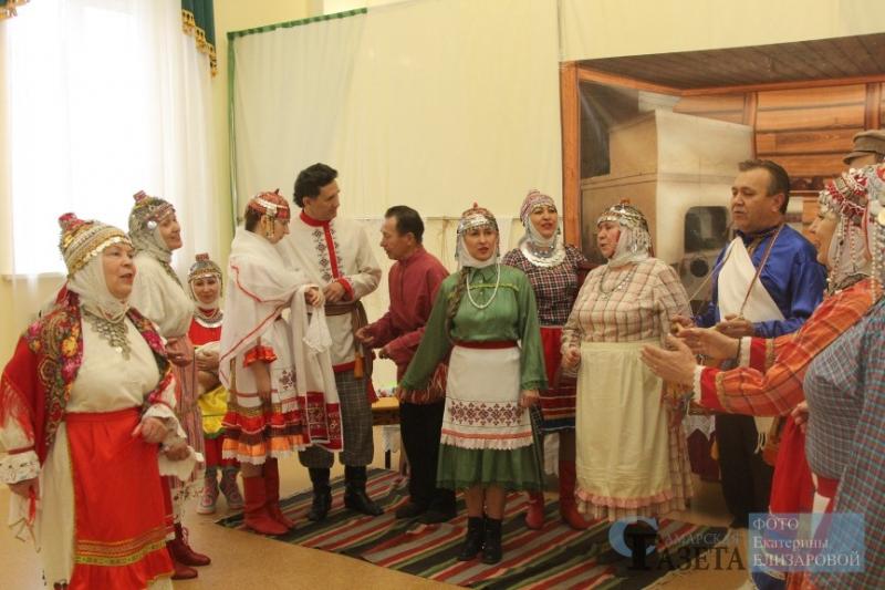 Чувашские песни на новый лад: ансамбль "Самарский край" развивает фольклорные традиции