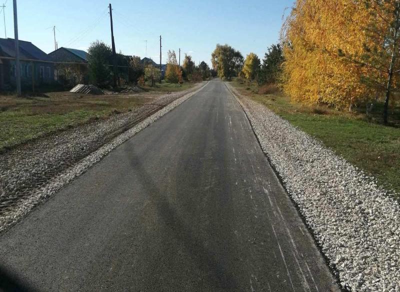 Избавились от луж и ухабов: в селе Федоровка отремонтировали дорогу 