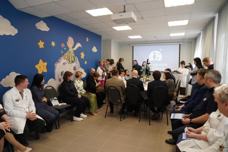 Примут без очереди: в Самаре создан центр медицинской помощи детям-сиротам