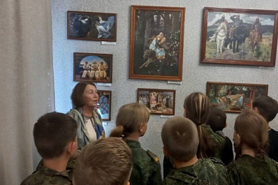 В Борском районе открылась выставка "Русские сказки и былины" 