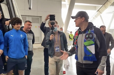  Дмитрий Азаров поблагодарил "Крылья Советов" за победу