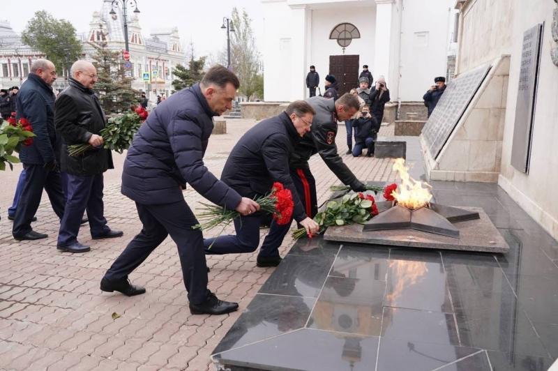 В Самаре почтили память сотрудников органов внутренних дел, погибших при исполнении служебных обязанностей