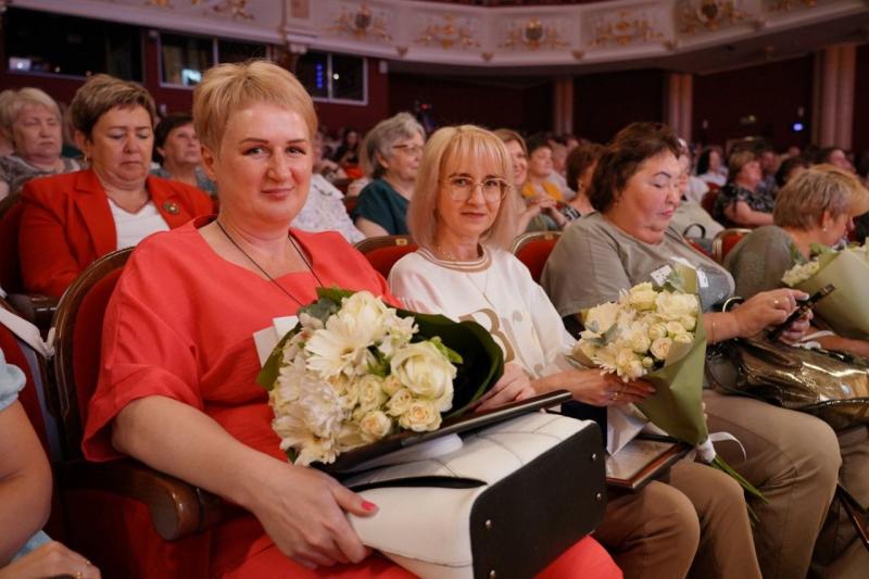 В Самаре прошло торжественное мероприятие ко Дню социального работника