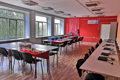 "Точки роста" помогают учителям Ставропольского района разнообразить уроки 