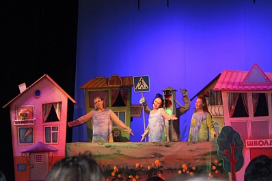 Юные тольяттинцы узнали, как "оживают" актеры в театре кукол