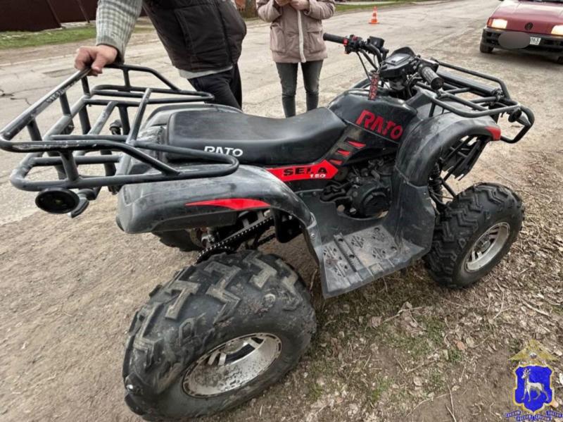 В Отрадном водитель квадроцикла превысил скорость и опрокинулся