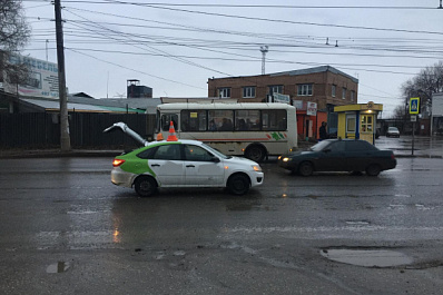 В Самаре таксист сбил пенсионера-нарушителя