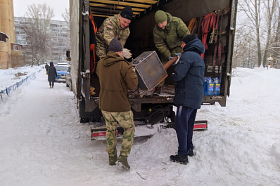 Квадроцикл, "Анютка" и многое другое: из Тольятти на СВО отправили гуманитарный груз