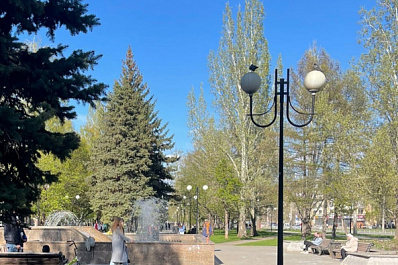 В Роспотребнадзоре рассказали, как облегчить аллергию на тополиный пух