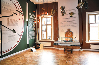 Словесный гурман: в Самаре открыли выставку, посвященную гастрономическим образам в произведениях Алексея Толстого