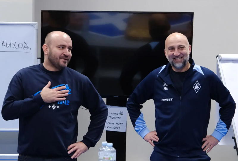 "Крылья Советов" на домашнем поле одержали победу над "Ростовом"