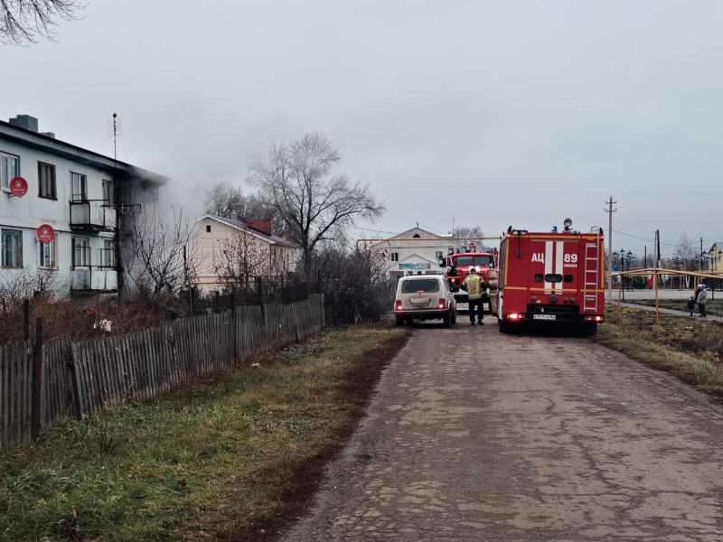 В Красноармейском районе загорелся многоквартирный дом