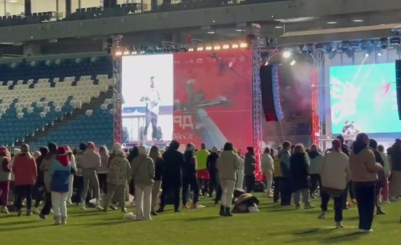 "Россия – спортивная держава": на фестивале "Накрути себя" установлен рекорд по самой массовой фитнес-тренировке