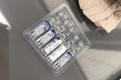 Минпромторг: в РФ планируется увеличить объём производства вакцин против коронавируса