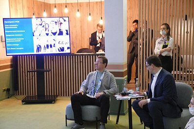 Дмитрий Азаров и Глеб Никитин открыли межрегиональный молодёжный форум "Молодежь Поволжья"