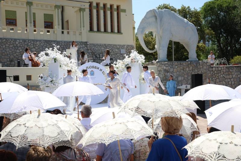 В Самаре чествовали юбиляров супружеской жизни