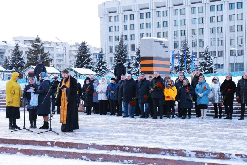 В Самаре почтили память участников СВО, погибших в новогоднюю ночь 2023 года в Макеевке