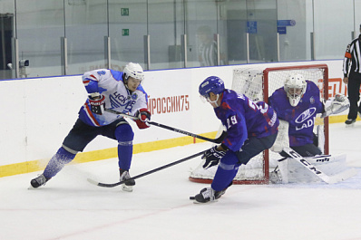 ЦСК ВВС дозаявил троих хоккеистов 