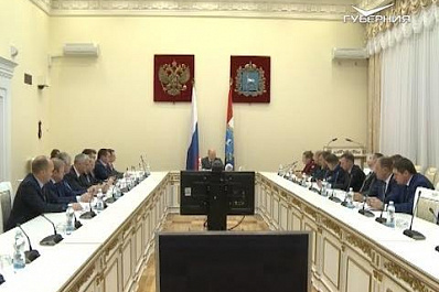 Борьбу с фальсификатом на территории региона обсудили на заседании правительственной комиссии