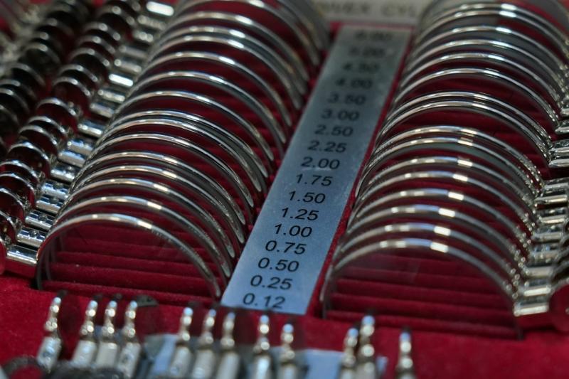 Самарские врачи вернули зрение больному диабетом ребенку