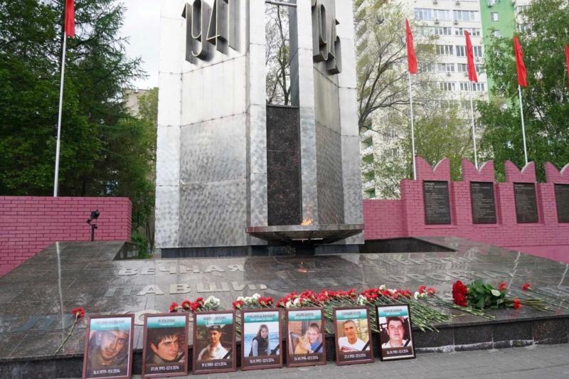 Одессу помнят: в Самаре почтили память погибших в Доме профсоюзов
