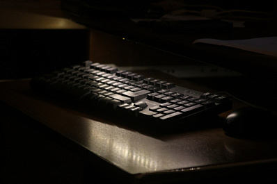 Киберэксперт Георг Буцуканов рассказал, какие действия пользователя могут счесть DDoS-атакой