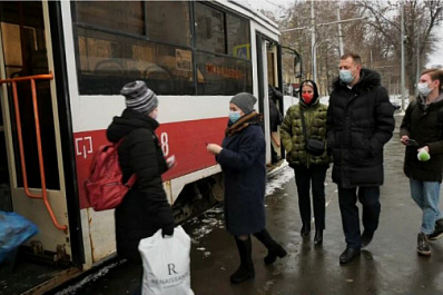 В Самаре с начала 2022 года в общественном транспорте поймали почти 800 "антимасочников"