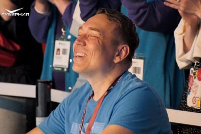 На главной сцене "iВолги" прошли соревнования на кубок КВН Приволжского федерального округа