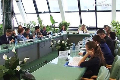 Работающие ветераны труда будут получать соцвыплаты