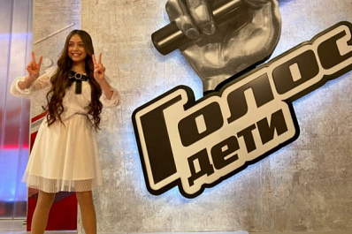 Школьница из Кинель-Черкасс покорила зал и наставников шоу "Голос. Дети"