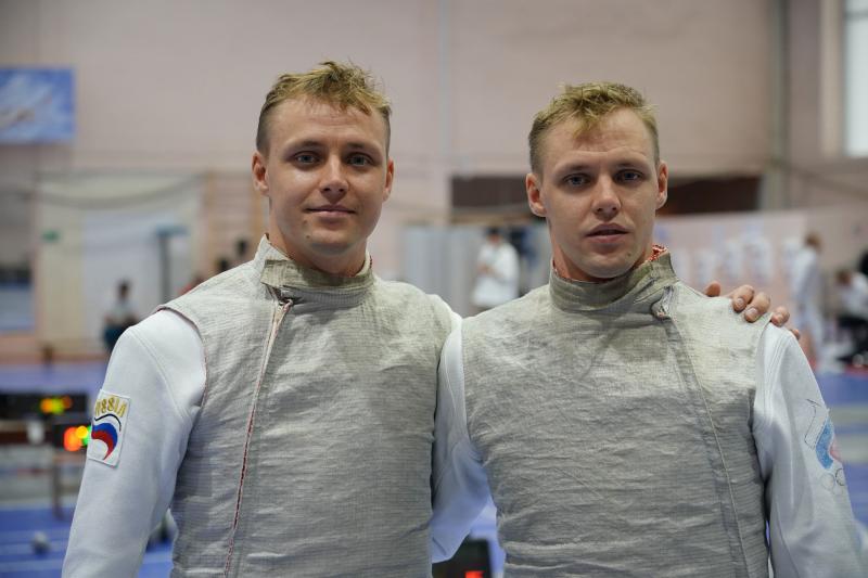 Братья Бородачевы снова сильнейшие: самарцы сразились между собой в финале первого этапа Гран-при по фехтованию