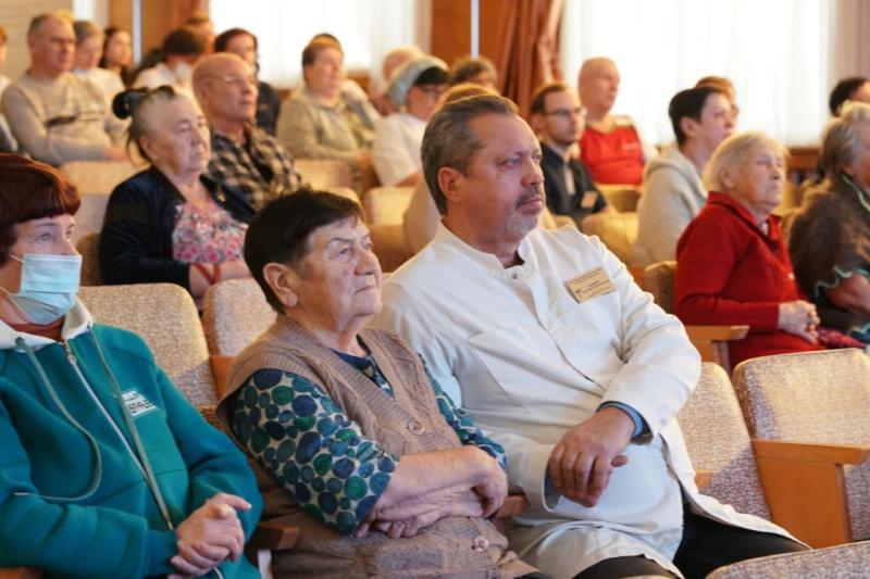 К новым победам: в Самаре для ветеранов спецоперации провели "Паралимпийский урок"