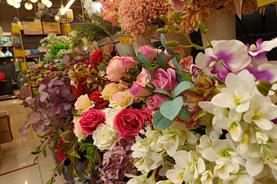 Эксперт Горкунова дала советы, как собрать букет для учителя