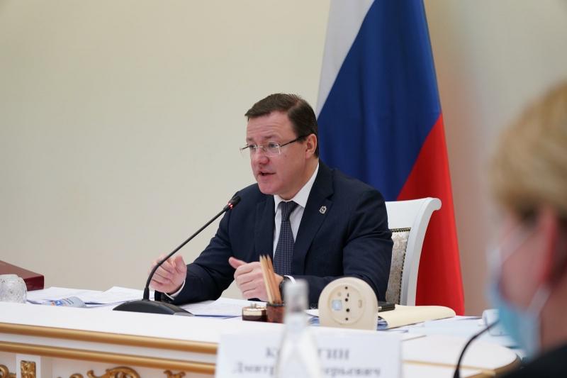 "Выезжайте сейчас, жду вас в Правительстве" - губернатор отправил главу Красноглинского района проверять, как ходят автобусы