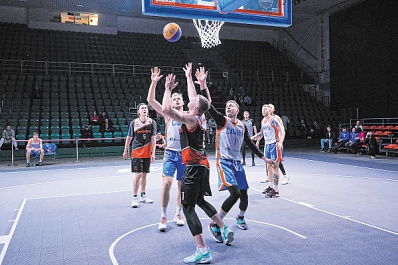 В Сызрани стартовал весенний этап Лиги губернатора по баскетболу 3х3