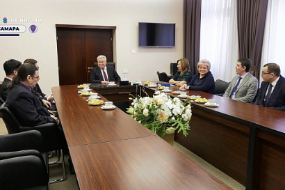 Название статьи