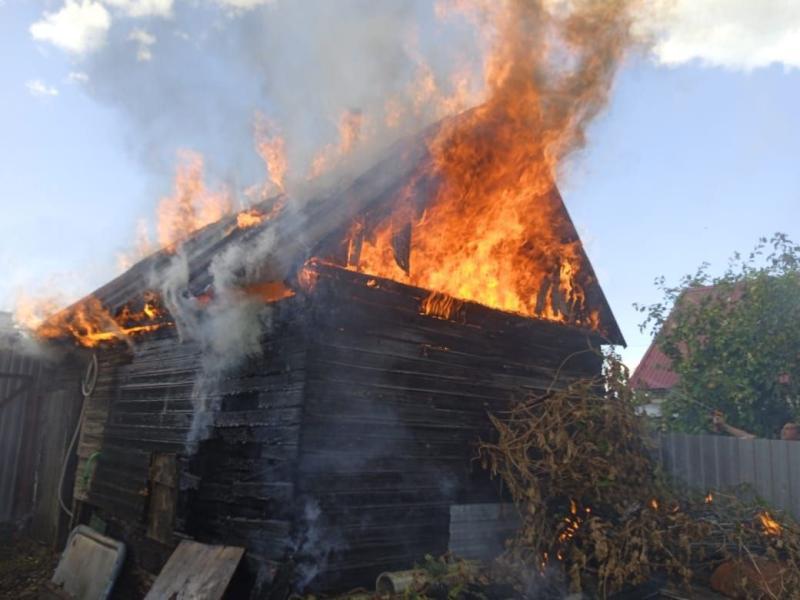 В Самарской области 4 июля сгорела частная баня