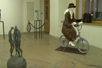 В Самарском худмузее открылась выставка московского скульптора Изаны Голетиани