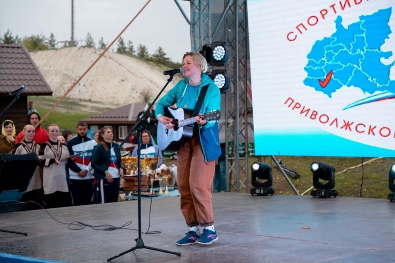 В день закрытия "Туриады-2022" Игорь Комаров пожелал участникам окружного проекта успехов и новых побед