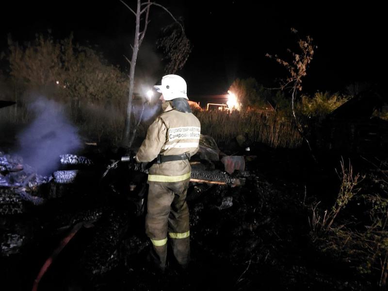 Во время пожара в заброшенном доме в селе Ташла погиб человек