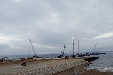 Зимой мост через Волгу будут строить еще быстрее