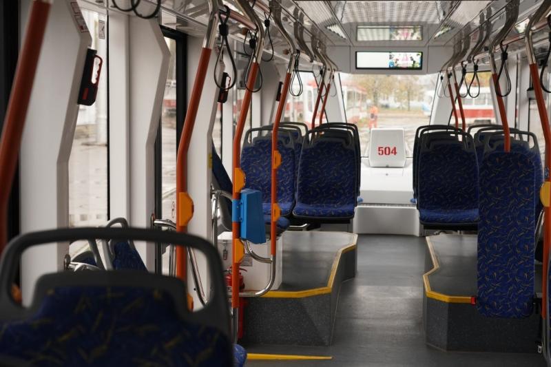 Вячеслав Федорищев поздравил жителей Самарской области с Днем работников автомобильного и городского пассажирского транспорта