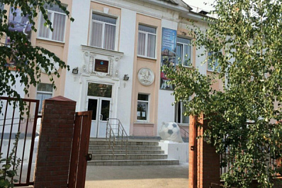 Учеников школы № 107 в Самаре хотят отправлять в школу № 152